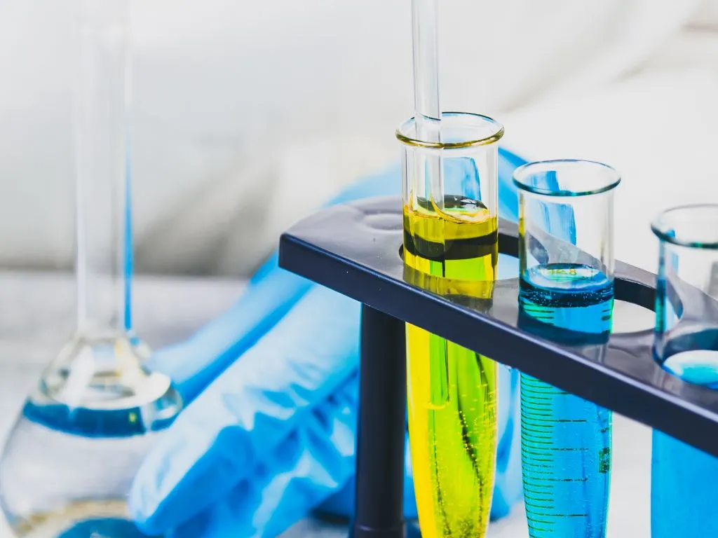 200 compounds are classified as "Category 1" carcinogens in Japan