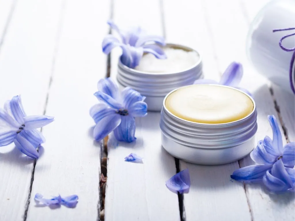 China revises the national standard on Lip moisturizer gel cream 
