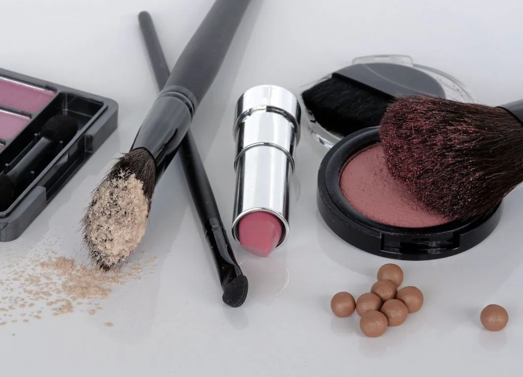 European Commission Proposes to Amend Cosmetic Regulation to Ban 21 CMR Substances
