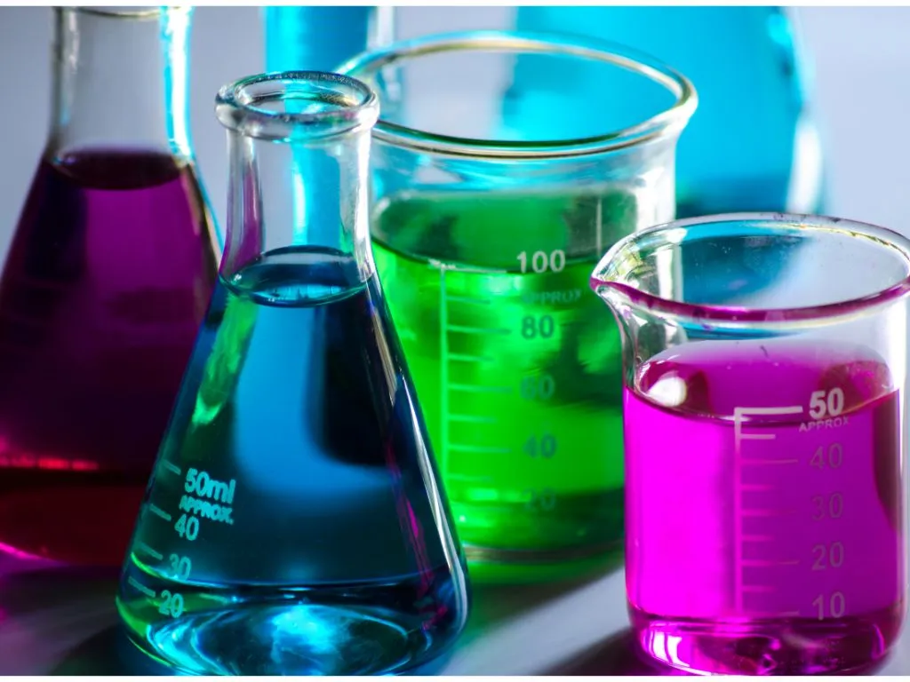 Japan: MHLW adds 141 substances to the New Chemical Substances List